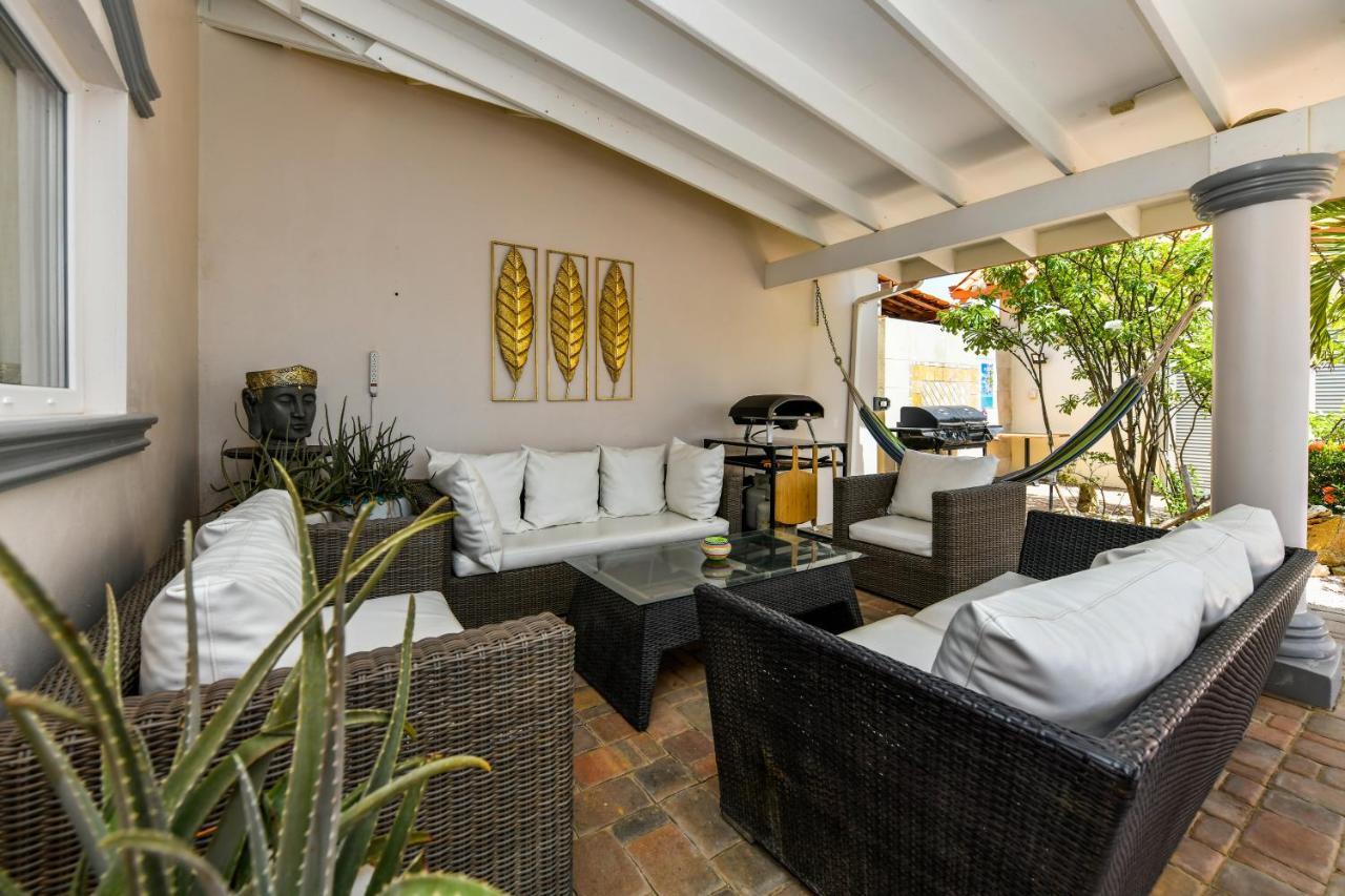 Villa Swiss Paradise With Private Pool Palm Beach Extérieur photo