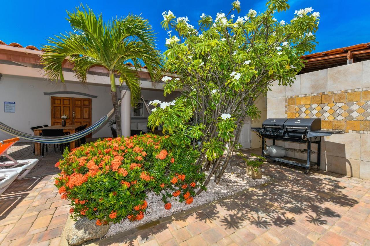 Villa Swiss Paradise With Private Pool Palm Beach Extérieur photo