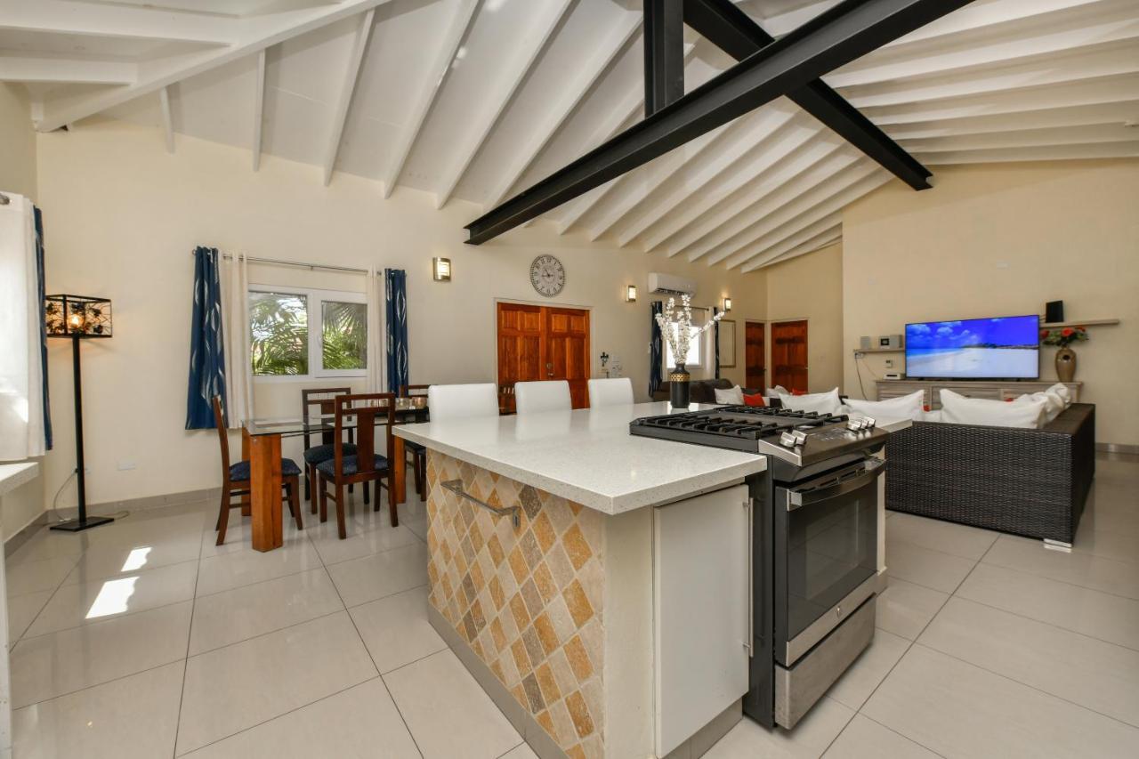 Villa Swiss Paradise With Private Pool Palm Beach Extérieur photo