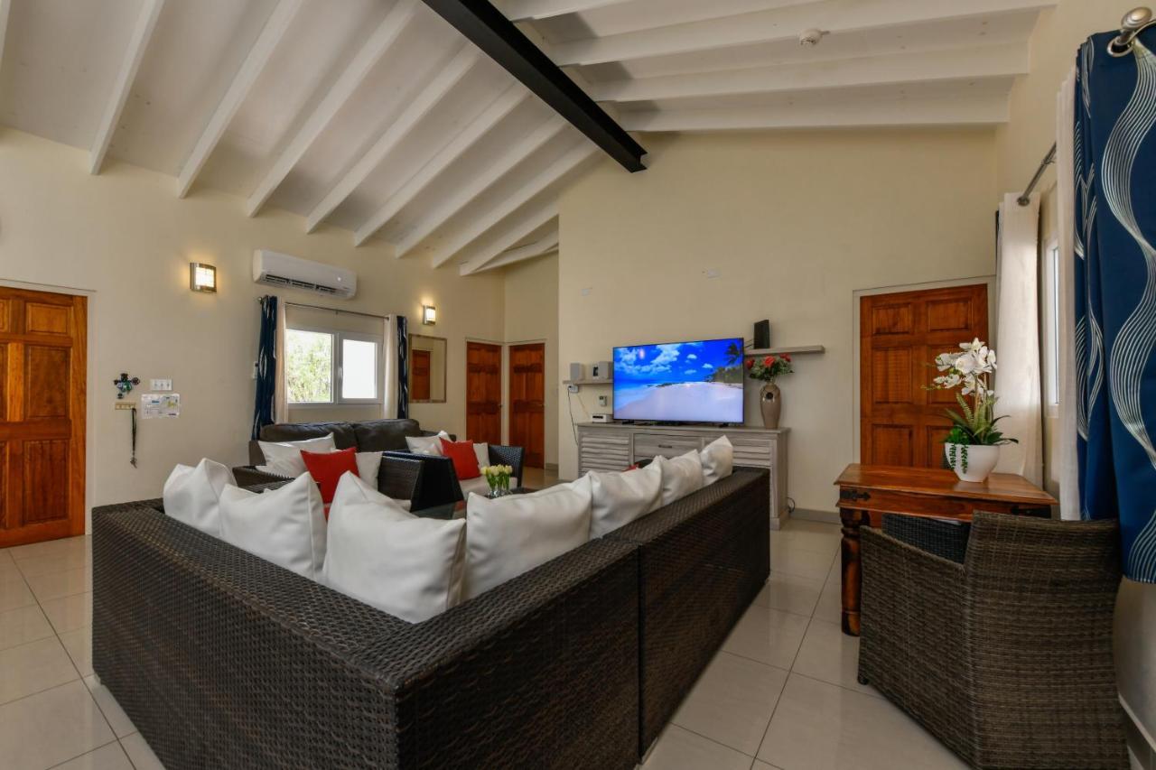 Villa Swiss Paradise With Private Pool Palm Beach Extérieur photo